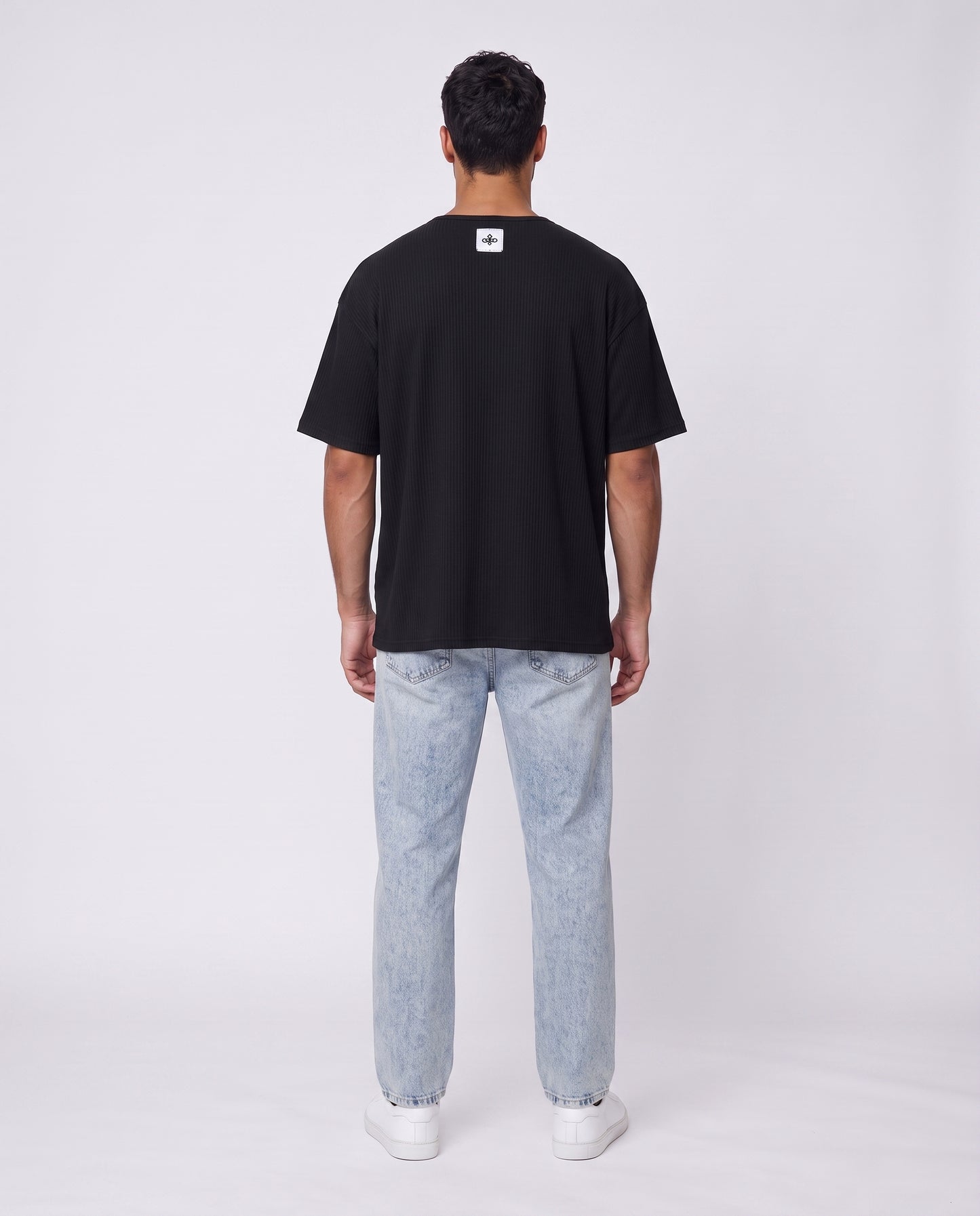 T-shirt- Linen Stripes Black