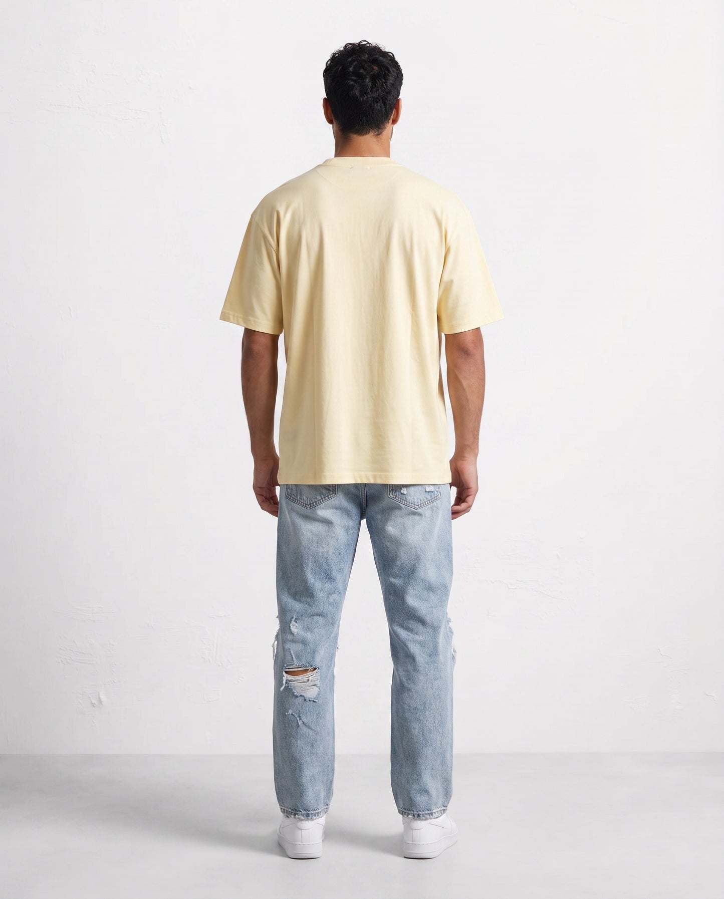 T-shirt- Oversize Patch Logo Yellow