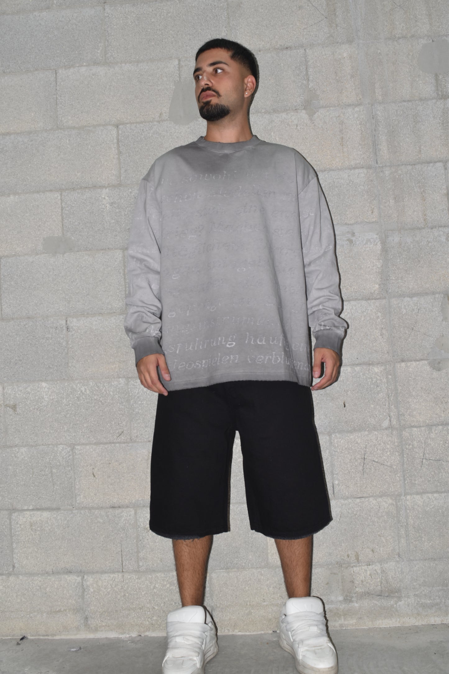 OVERSIZE LOGO STREET STYLE GRAY
