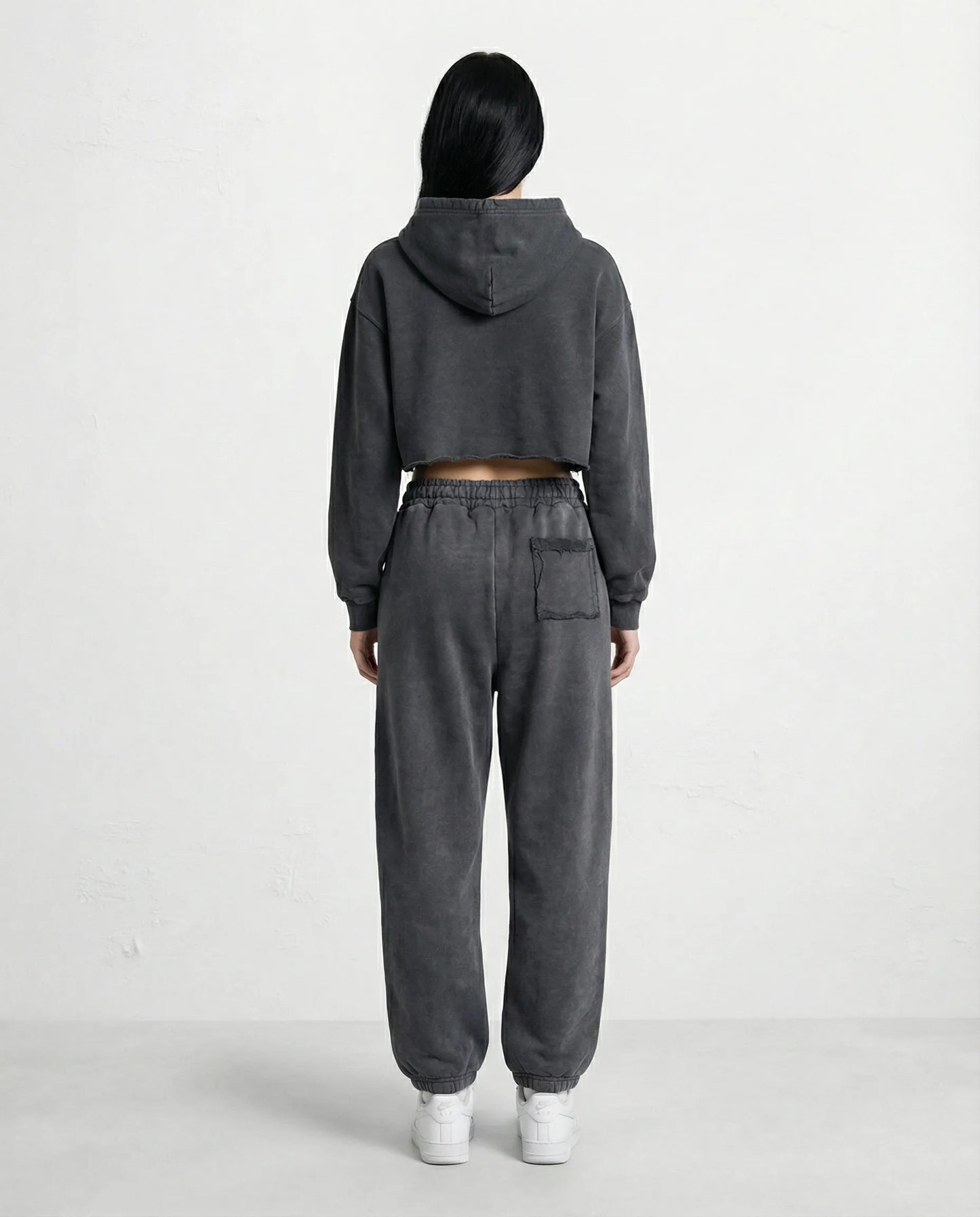 Sweatshirt - CAMPY LOGO STREETS CROP