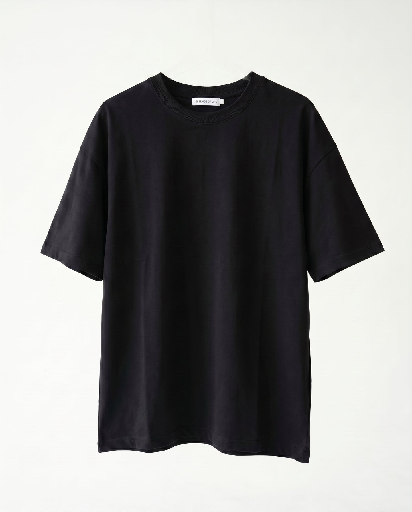 T-shirt collar Black