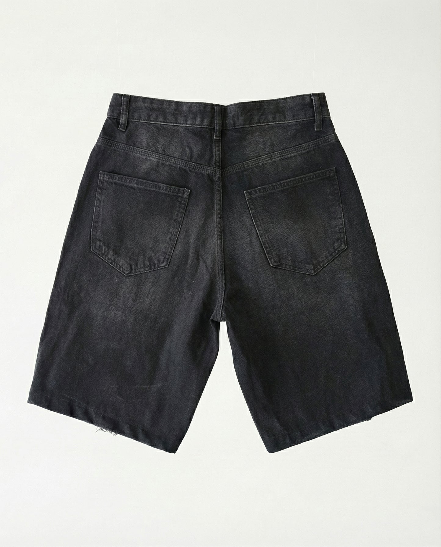 Short - Classic BLACK jeans IOT