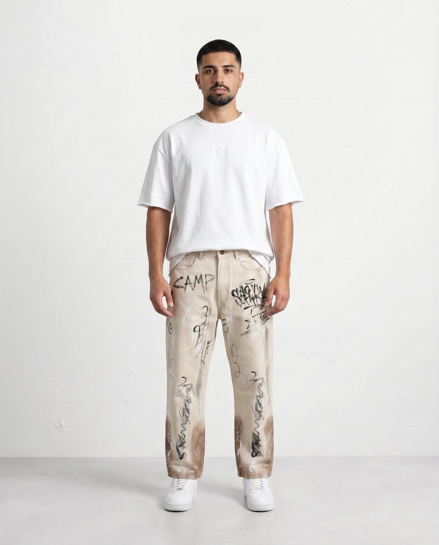 Jeans -  beige graffiti