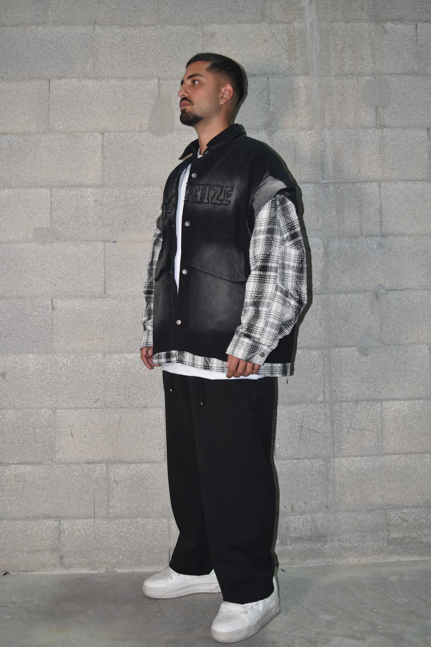 Oversized black jacket