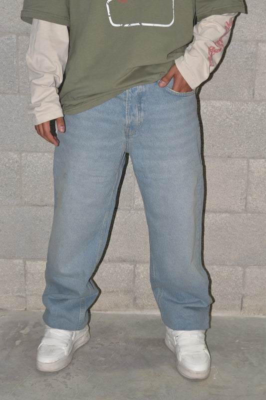 Classic baggy jeans