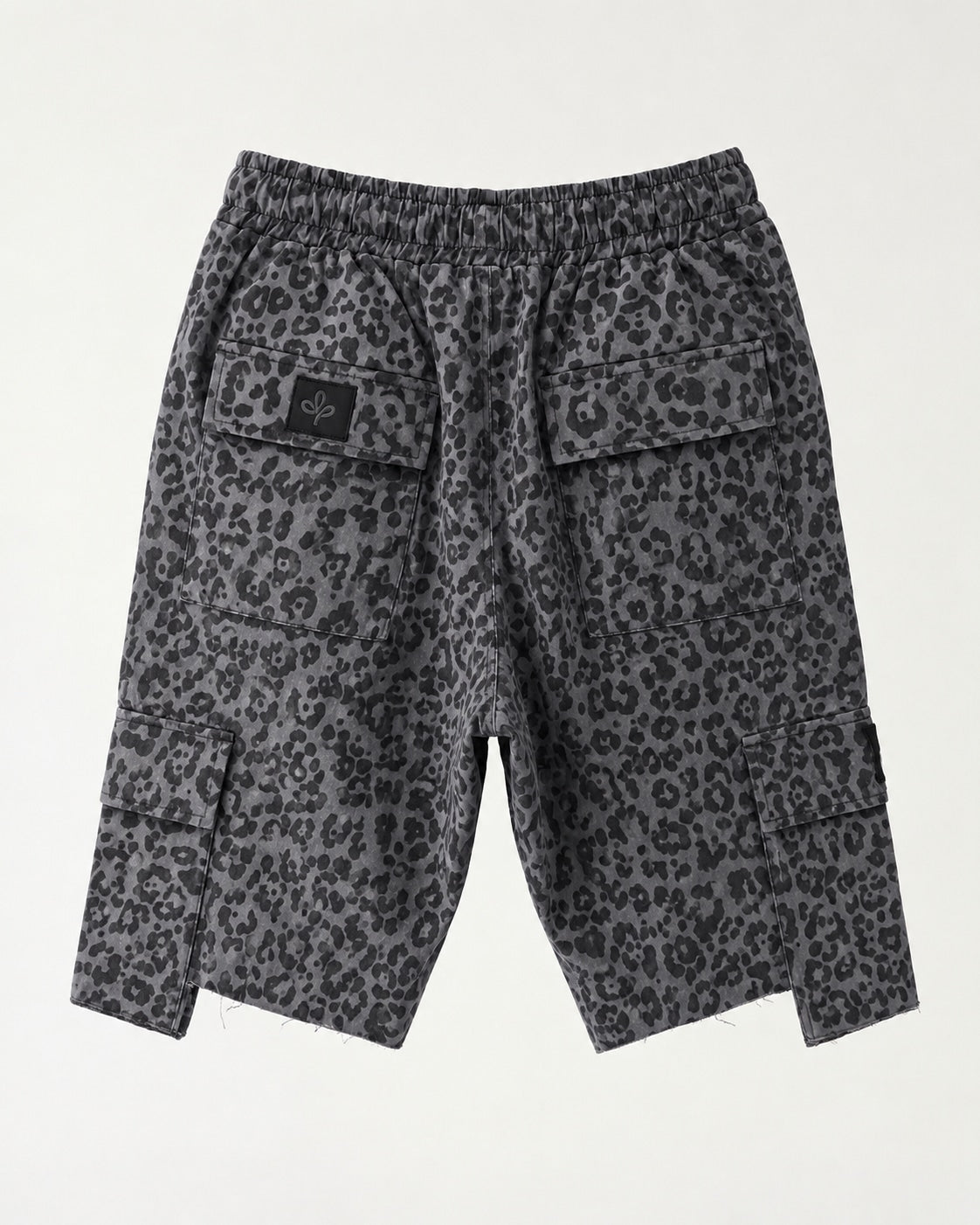 Short - Leopard Gray