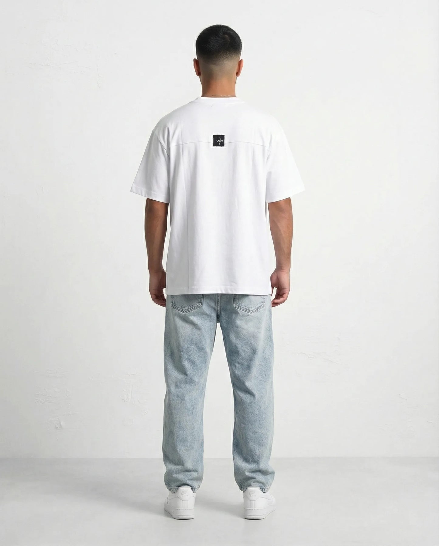 T-shirt Overlock Patch Back BLACK