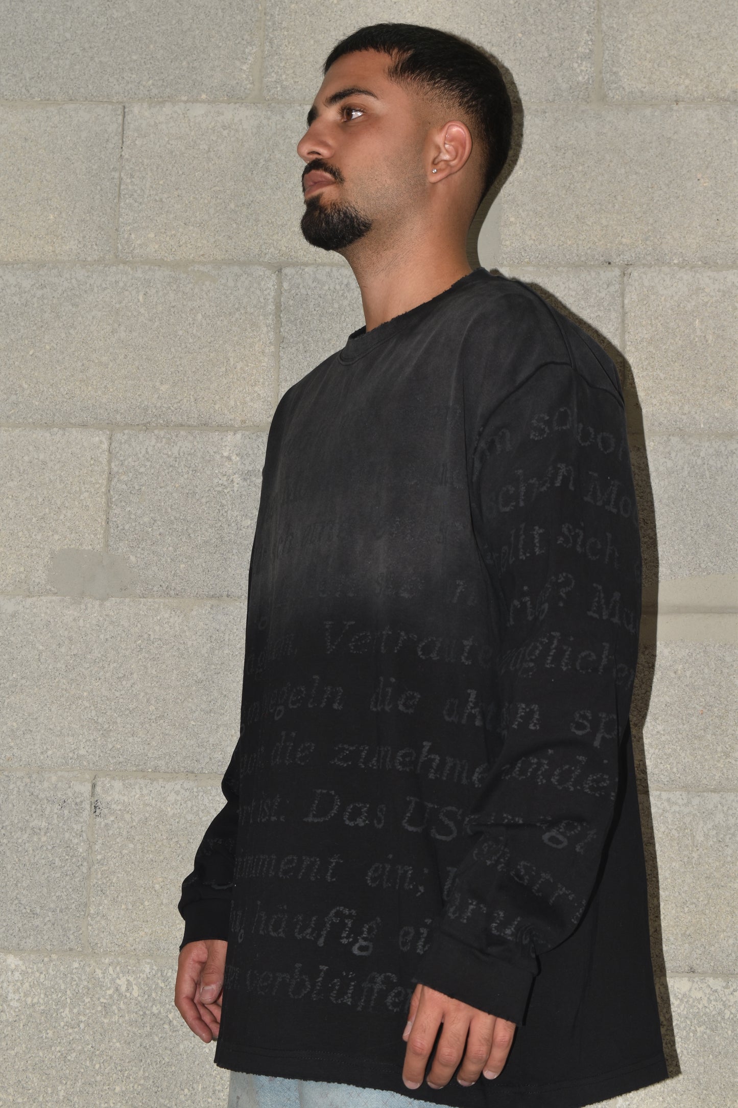 OVERSIZE LOGO STREET STYLE BLACK