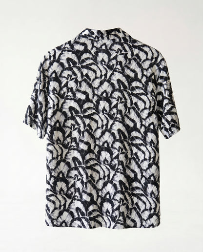 Shirt Leaves B&W