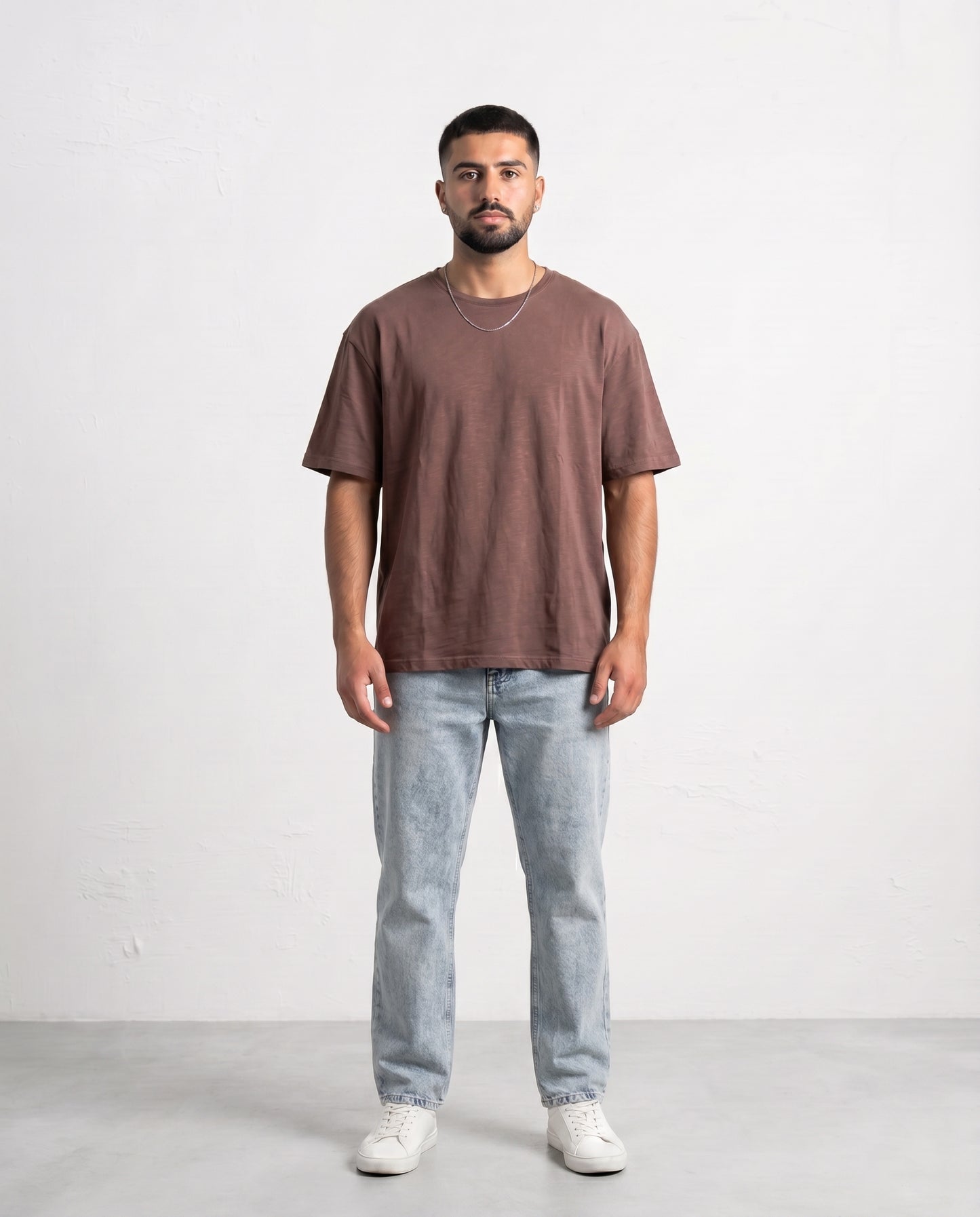 T-shirt Thin collar Brown