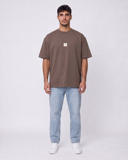 T-shirt- Oversize Patch Logo Brown