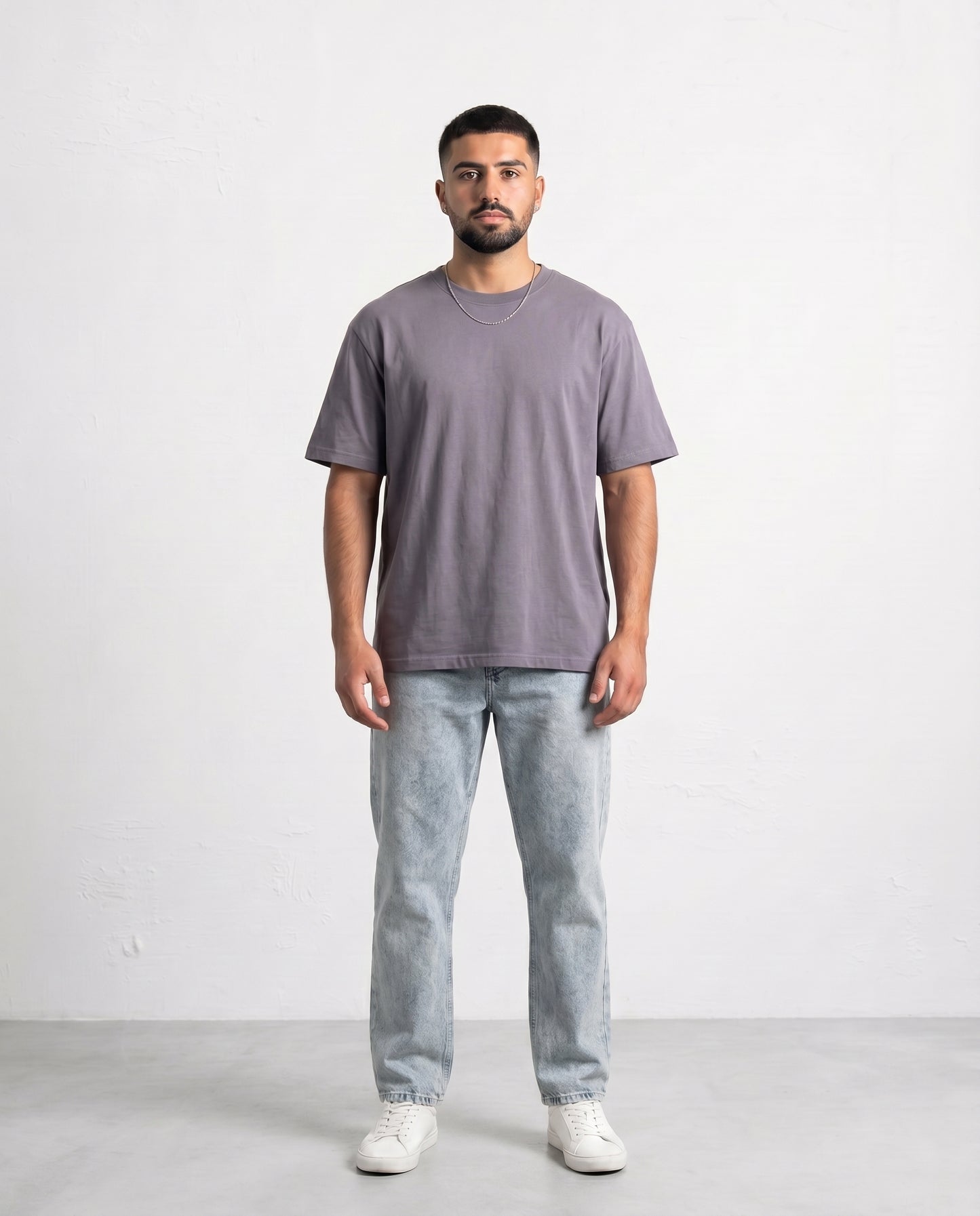 T-shirt  collar Gray