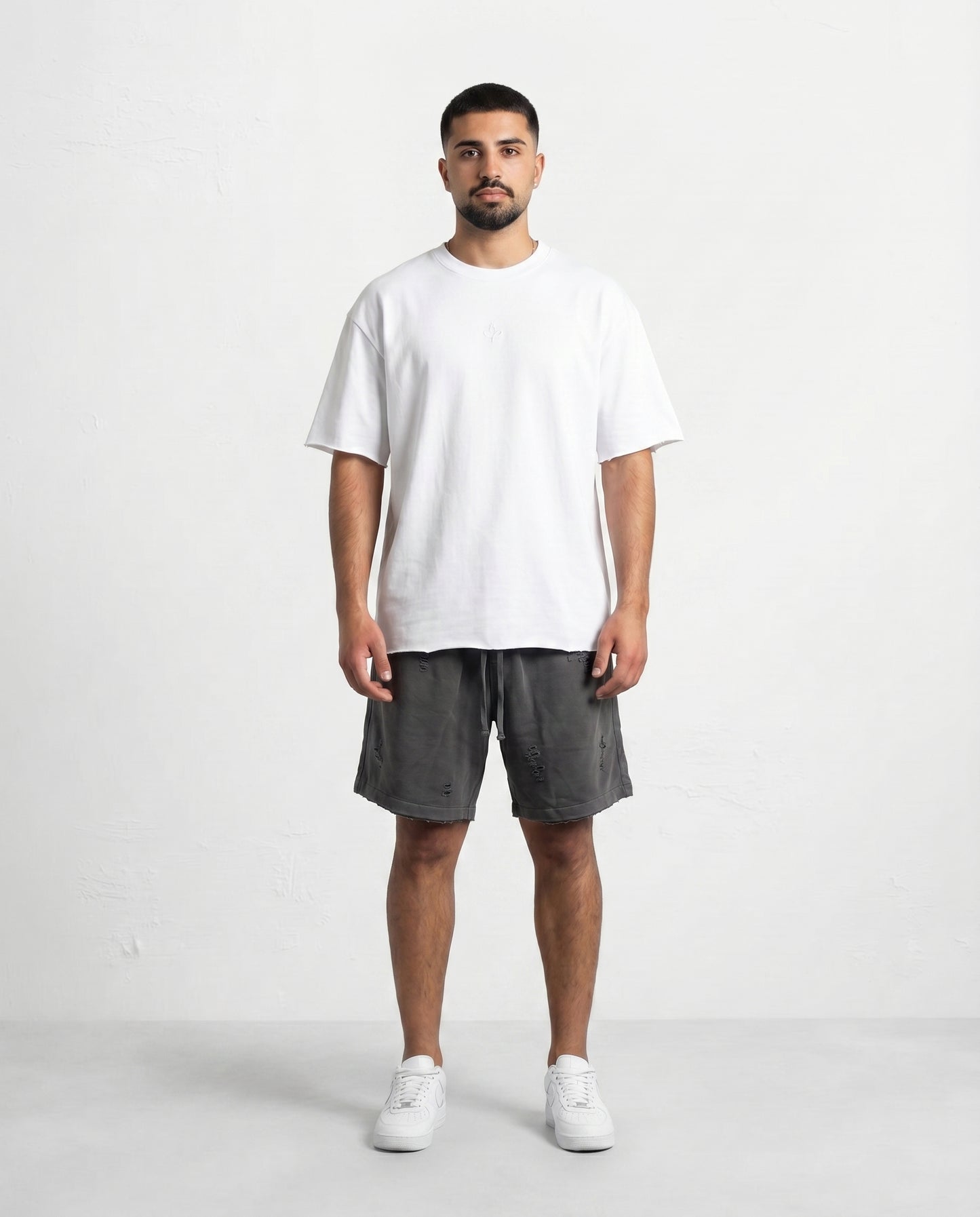 Short tears light gray