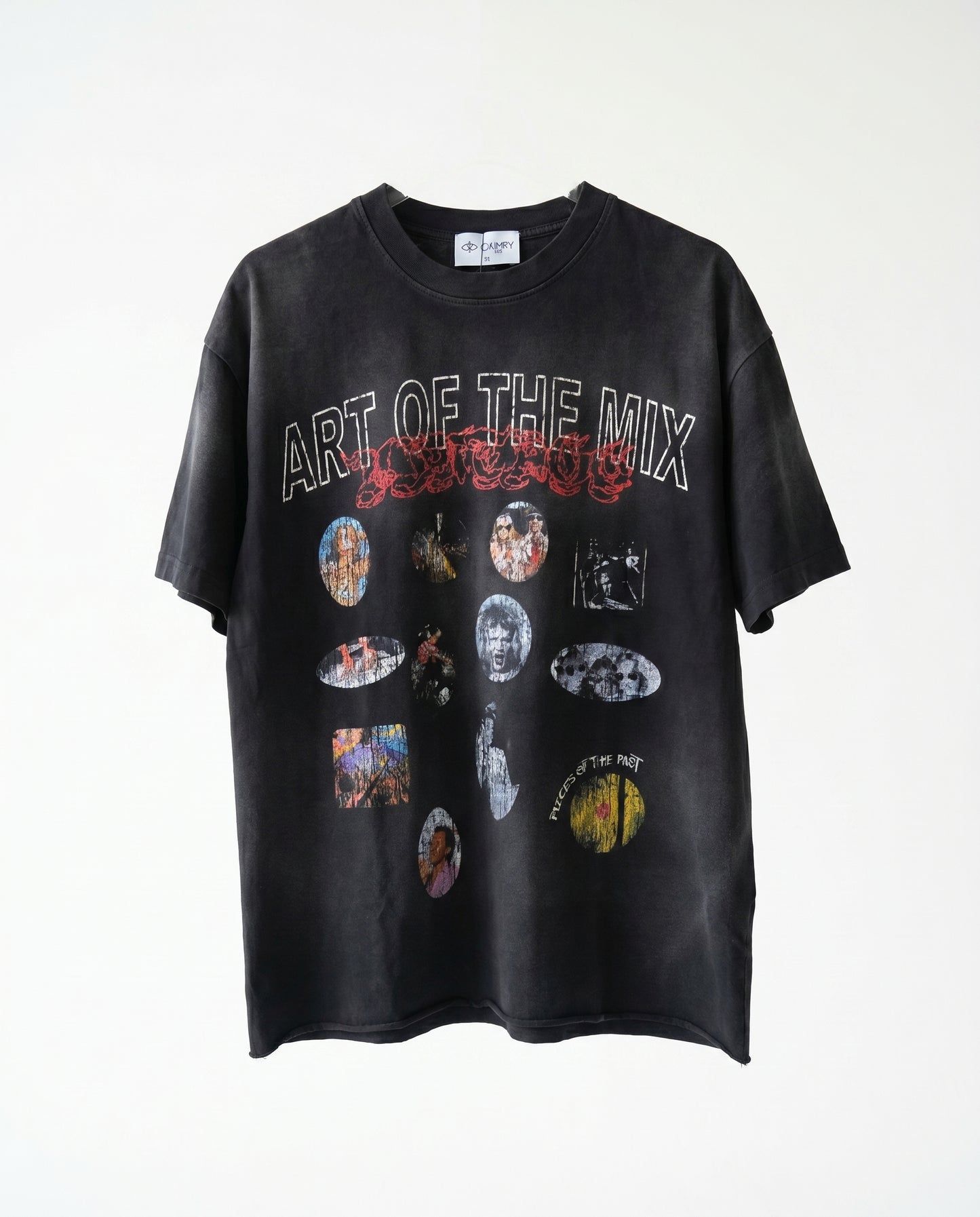 T-shirt- Oversize Art Black