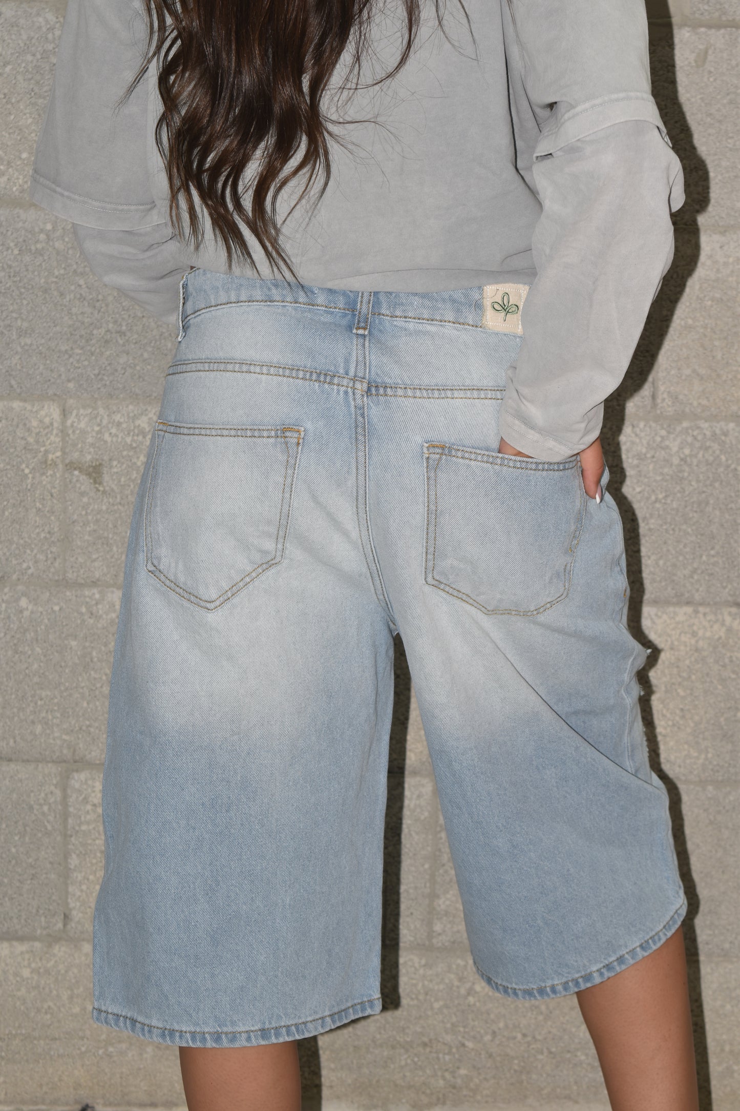 Short - Ripped Jeans