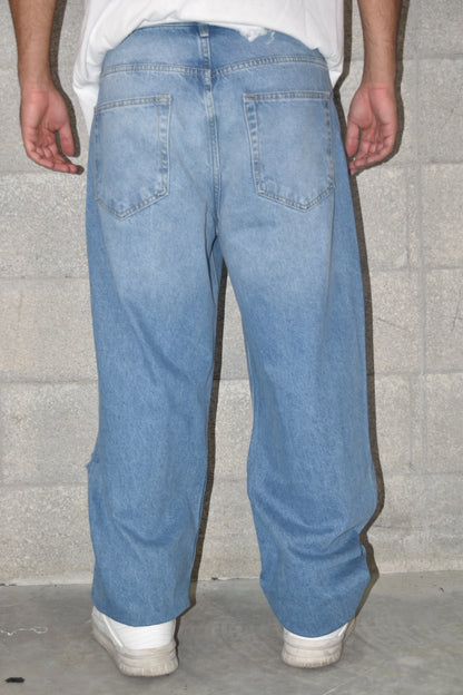 Classic baggy jeans 23