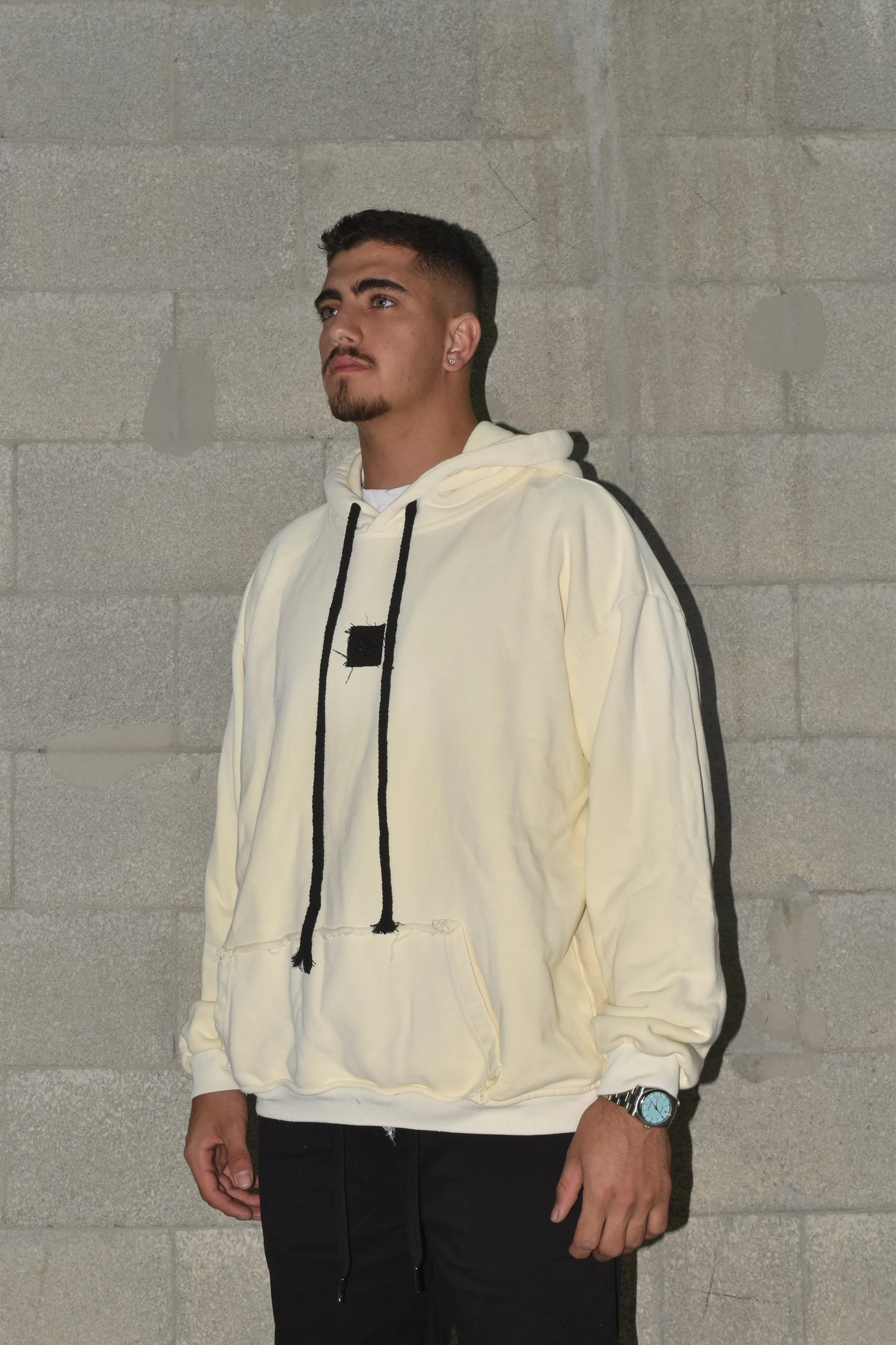 Sweatshirt OVERSIZE CAMPY paz logo front yellow