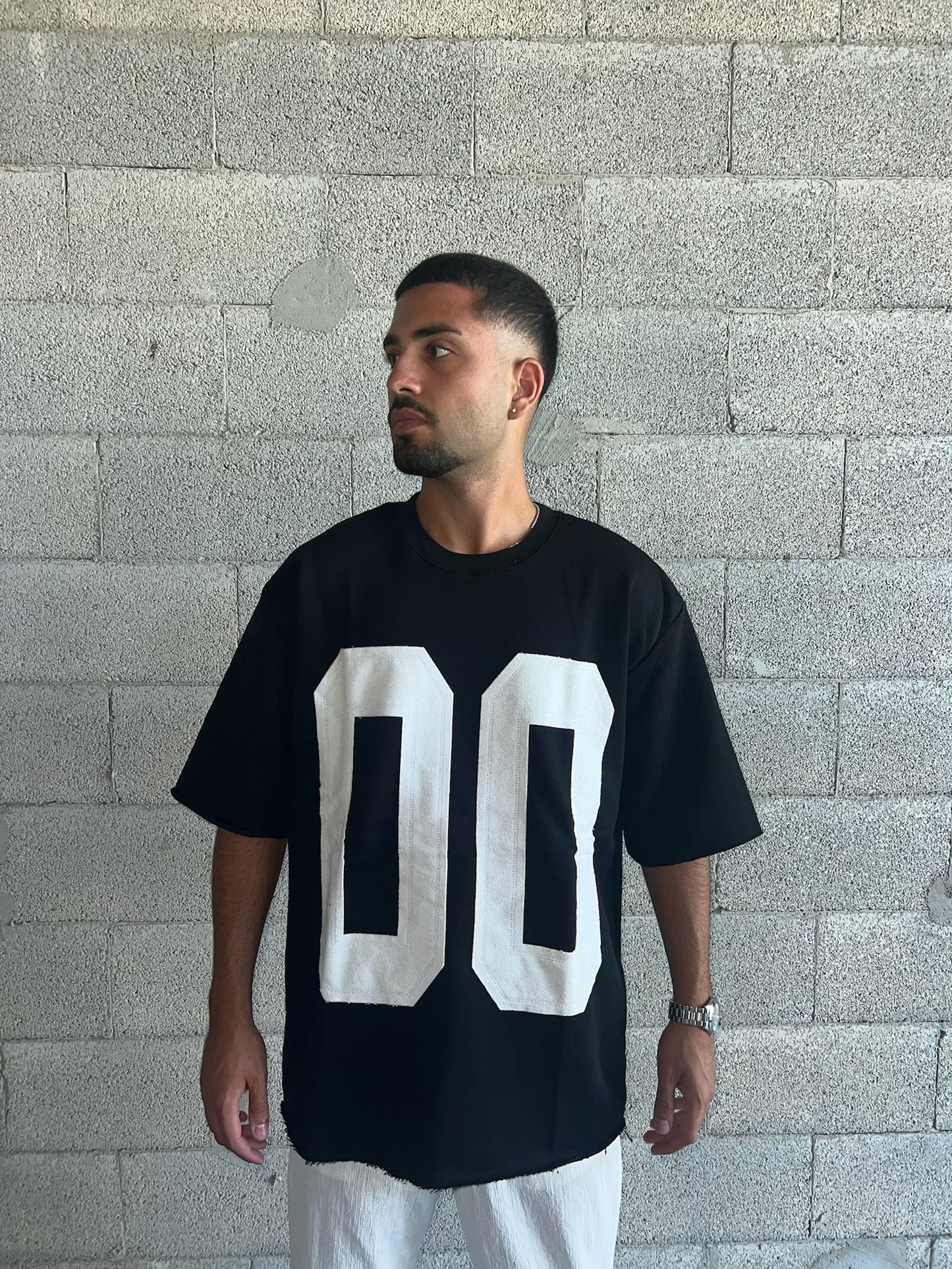 T-shirt 00 FRONT BLACK