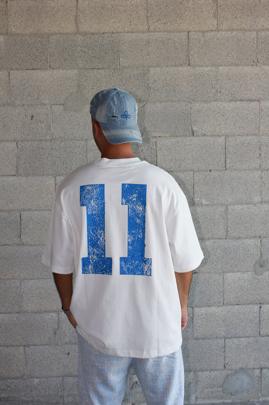 T- Oversize 11 White&blue