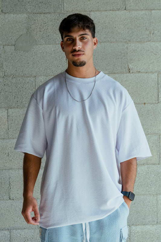 T-shirt white towel