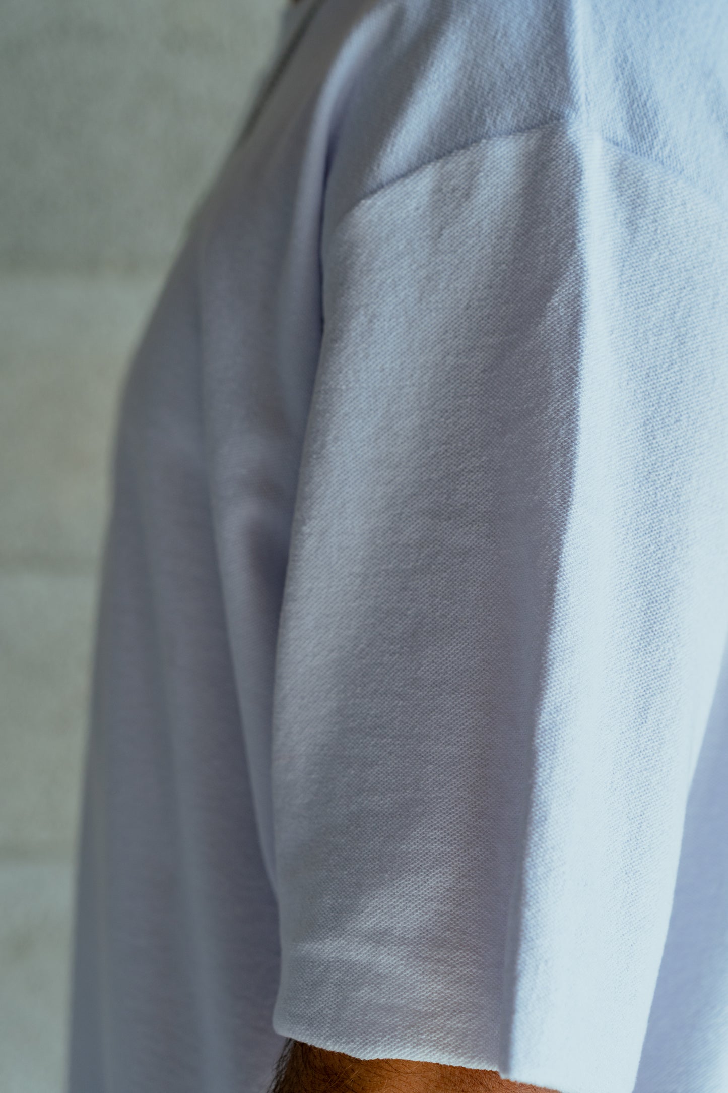 T-shirt white towel