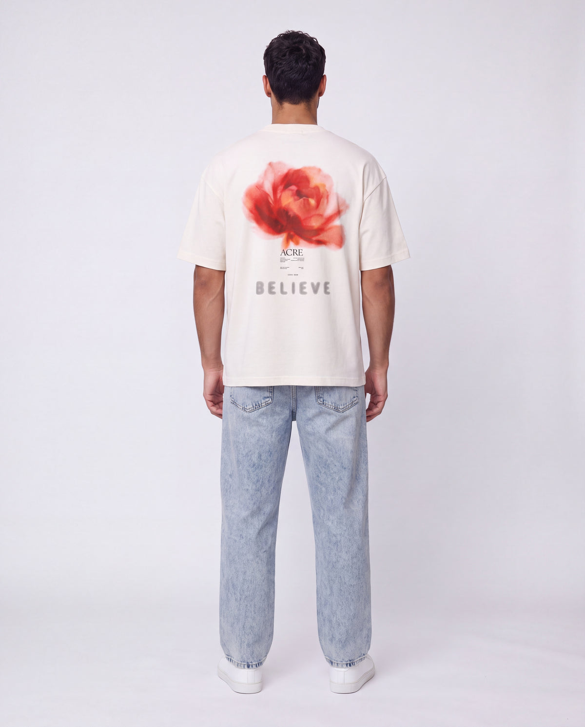T-shirt- Oversize Flower White