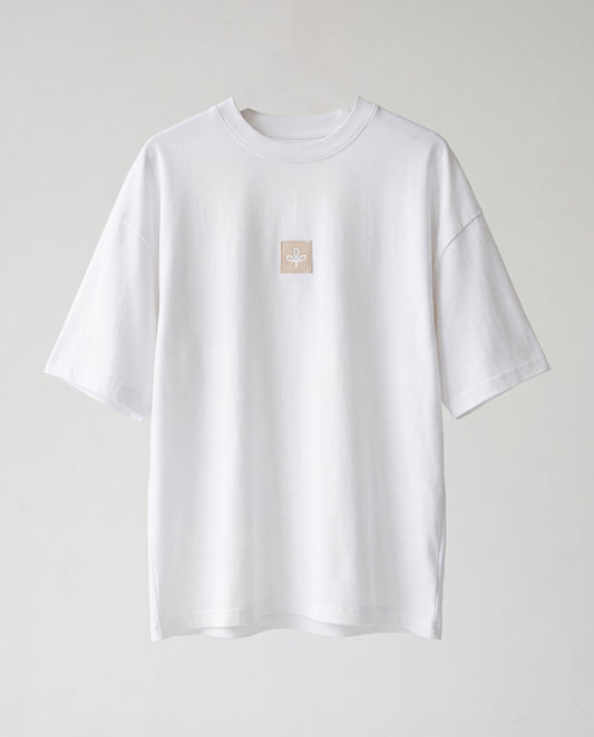 T-shirt- Oversize Wash Patch White