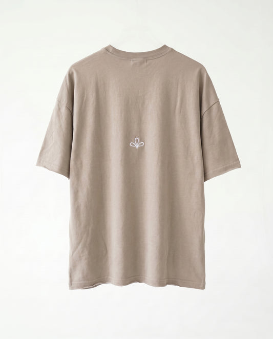 T-shirt Maezuraiz Logo campy Beige