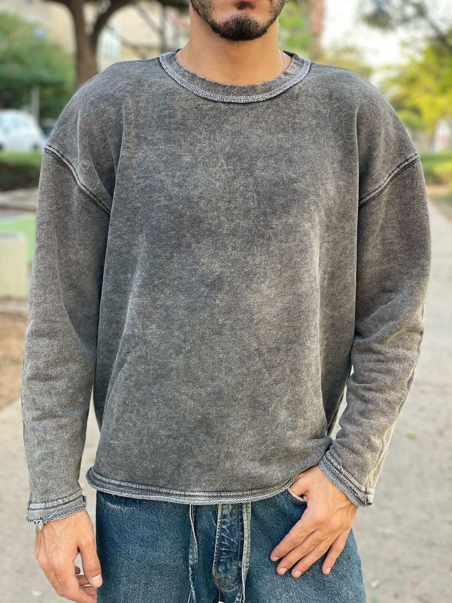 Sweatshirt - Raw Edge Washed